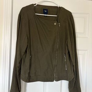 GAP Women's Utility Jacket in Olive Green